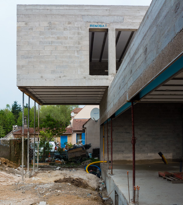 Fin du gros oeuvre pour le chantier de la maison Well-Banlanced à Tigery